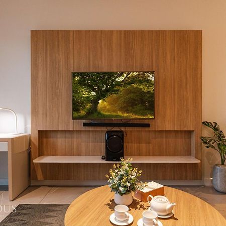 Luxury 3Br 6Br D1Mension & Zenity In District 1 Freepoolsaunagym Хошимін Екстер'єр фото